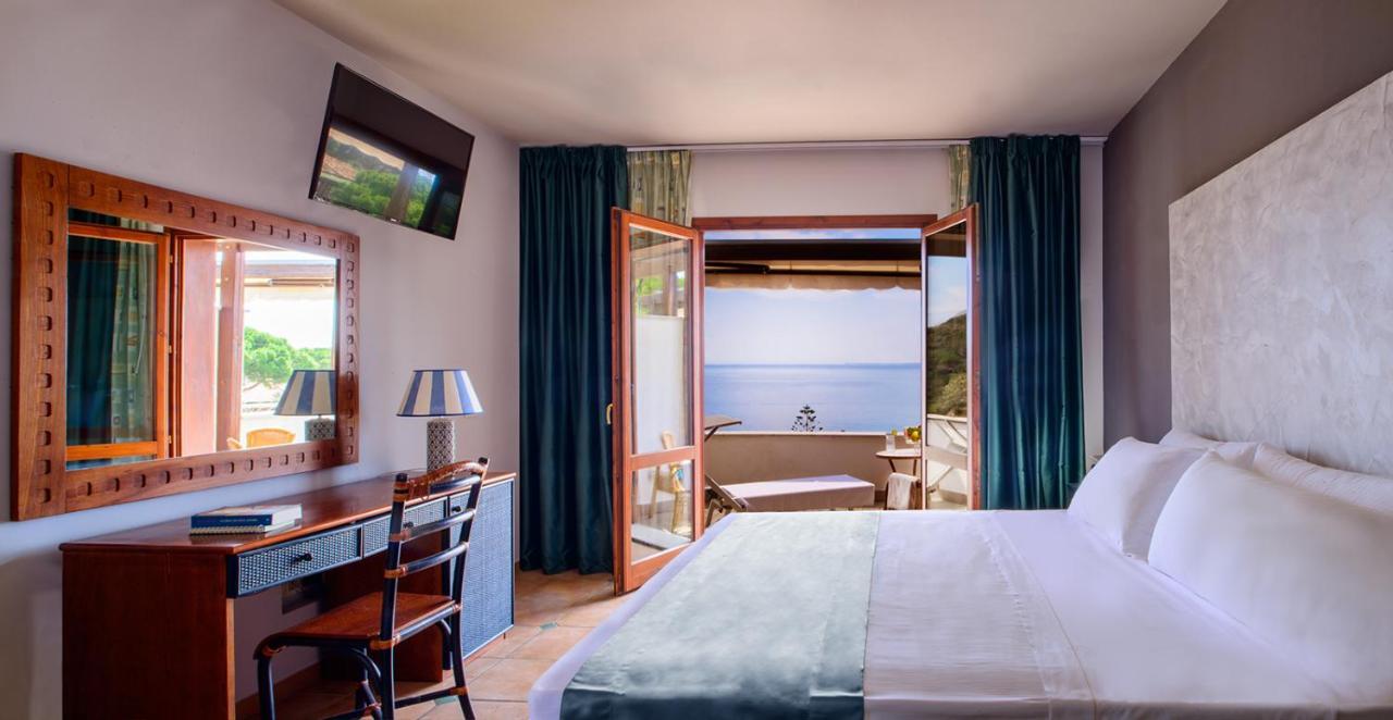 Baia Imperiale Hotel 4*