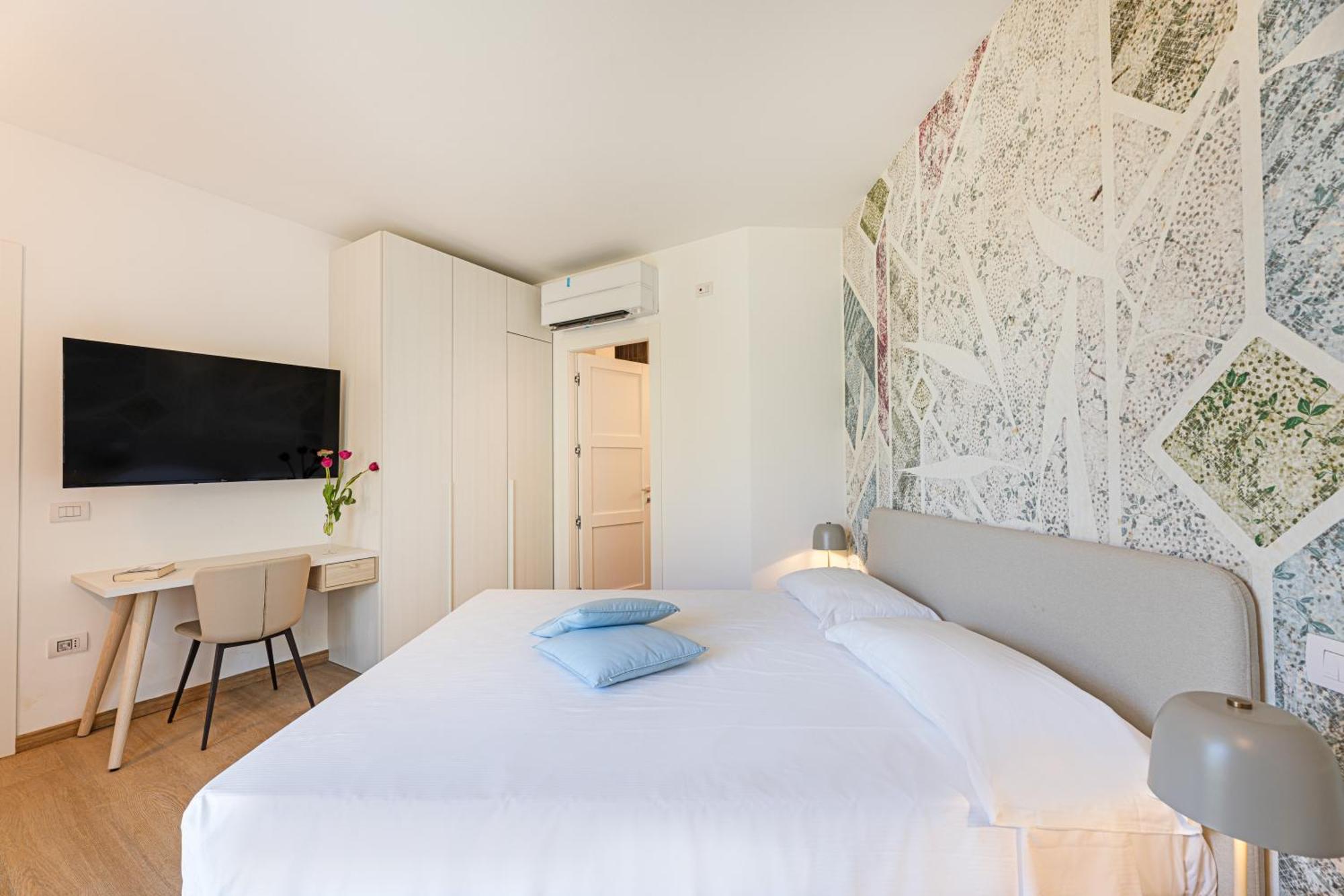 Baia Imperiale Hotel 4*