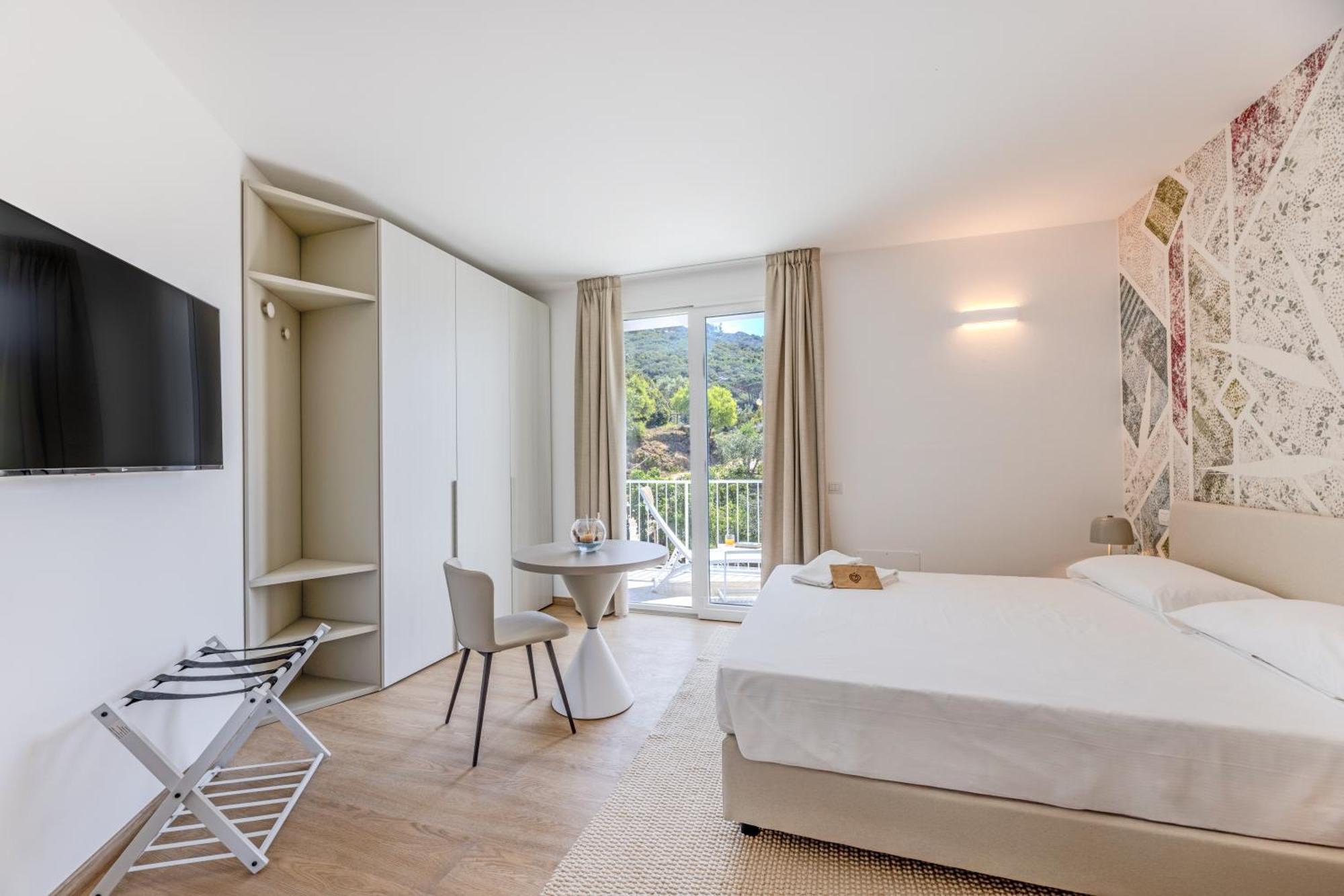 Baia Imperiale Hotel 4*
